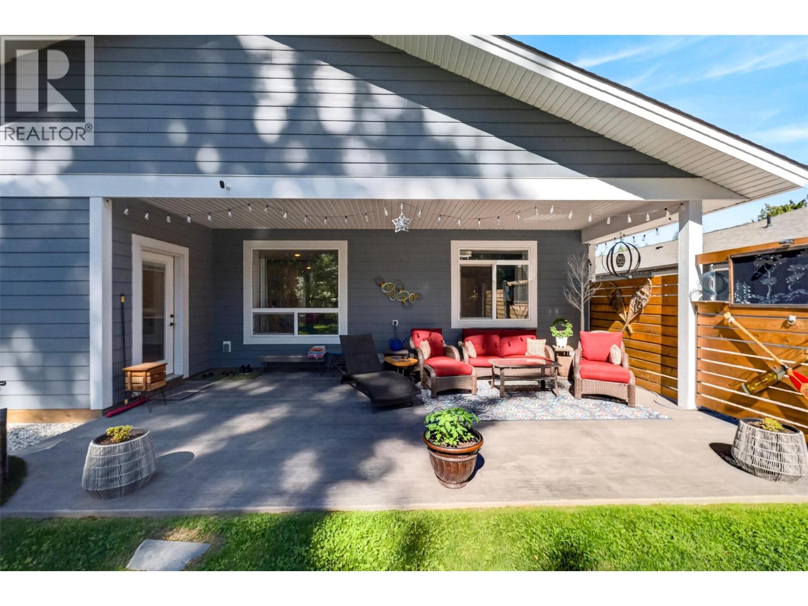 1015 Hemlock Crescent N, Sicamous, British Columbia  V0E 2V1 - Photo 54 - 10390014