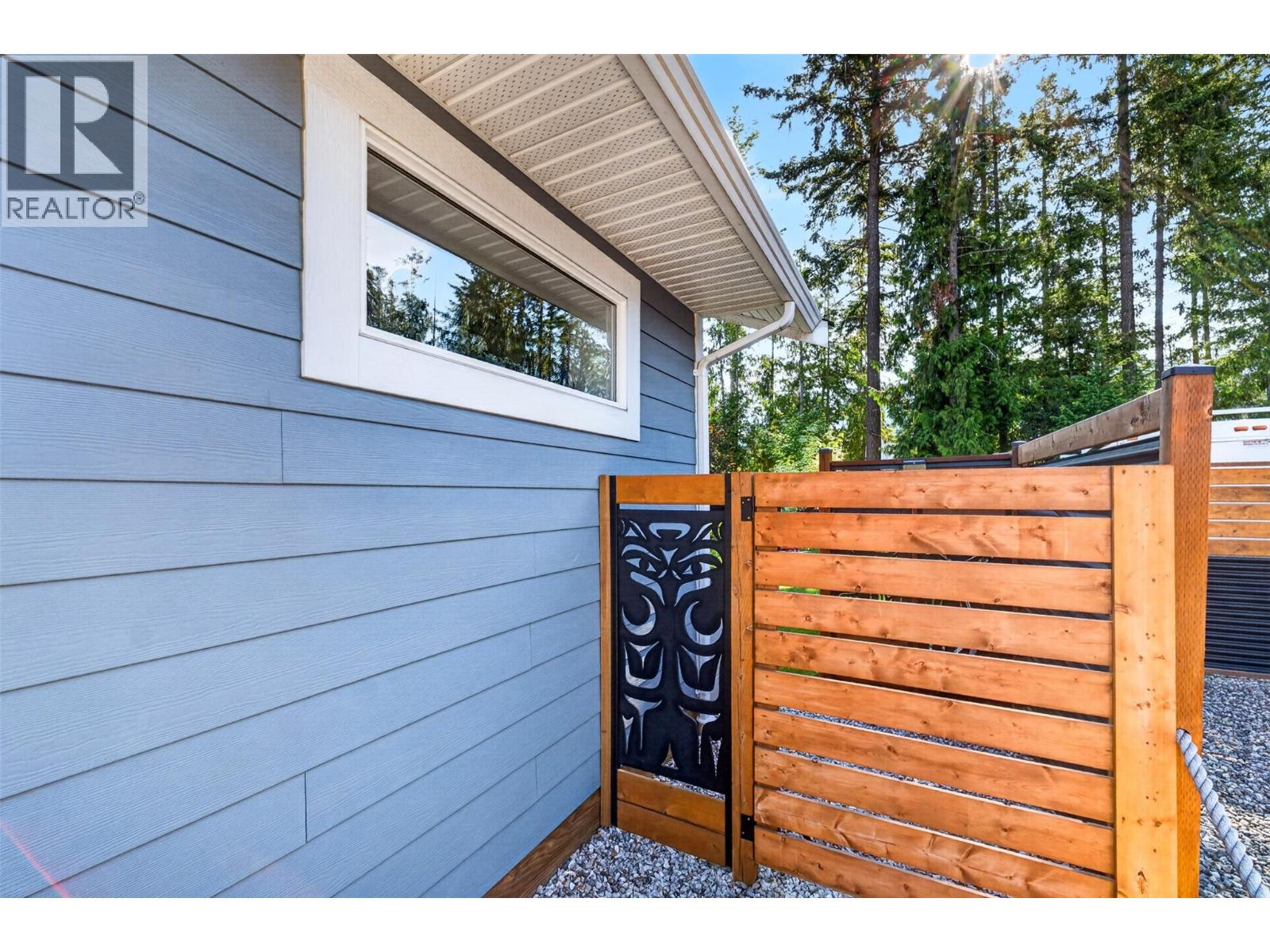 1015 Hemlock Crescent N, Sicamous, British Columbia  V0E 2V1 - Photo 73 - 10390014