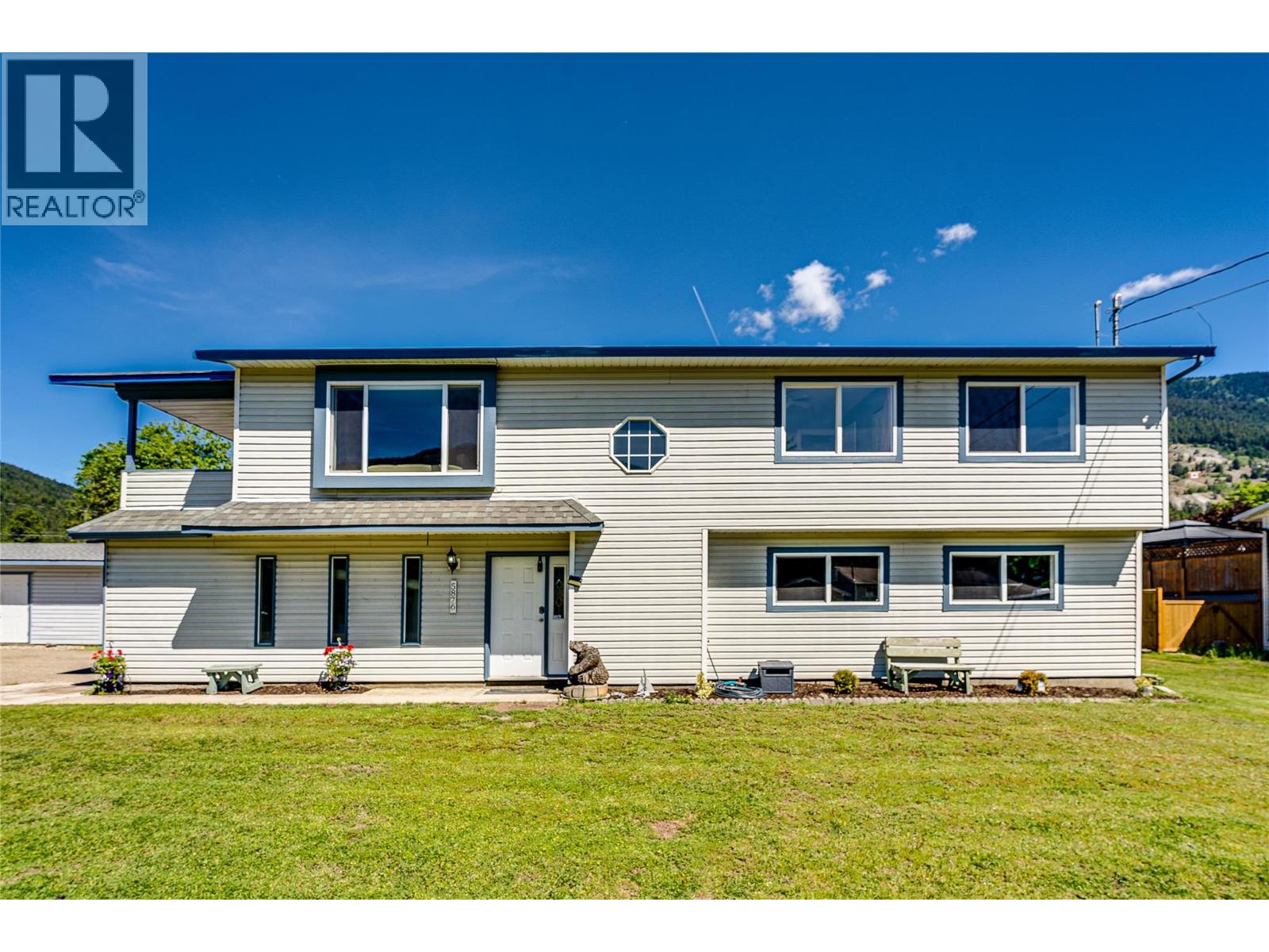 5876 Westwynd Drive, Falkland, British Columbia  V0E 1W0 - Photo 1 - 10389753
