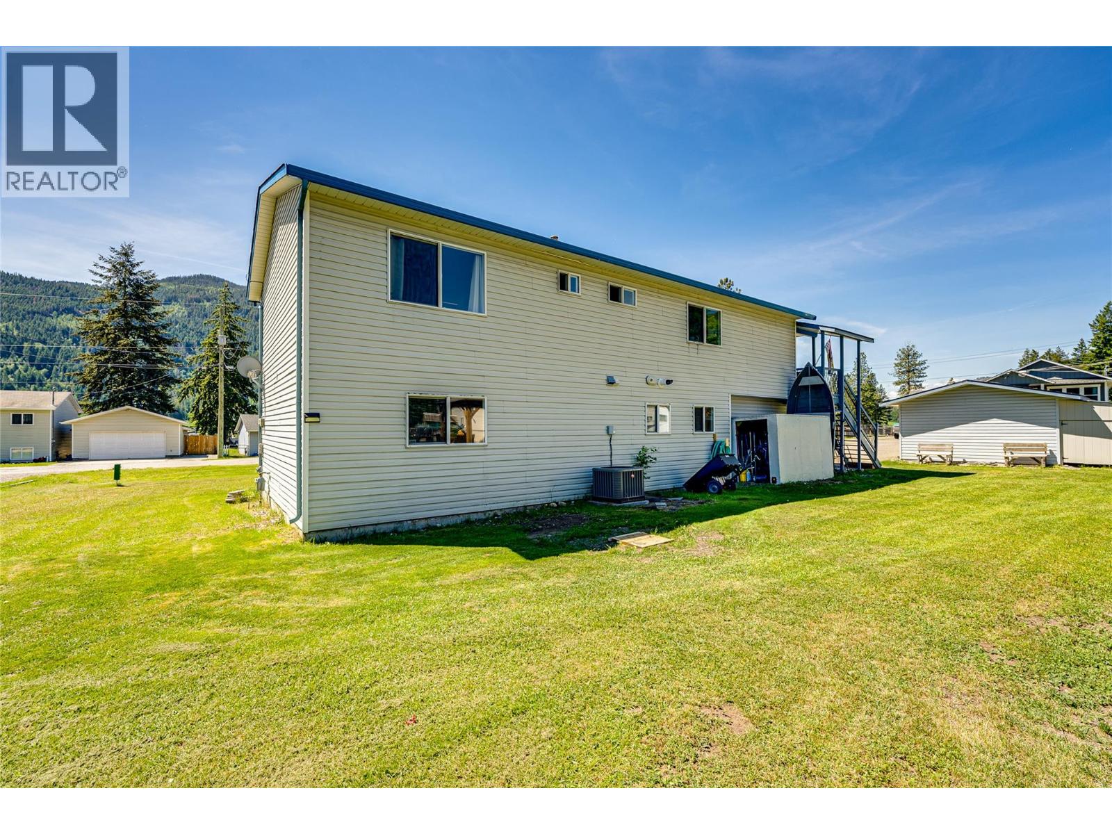 5876 Westwynd Drive, Falkland, British Columbia  V0E 1W0 - Photo 65 - 10389753