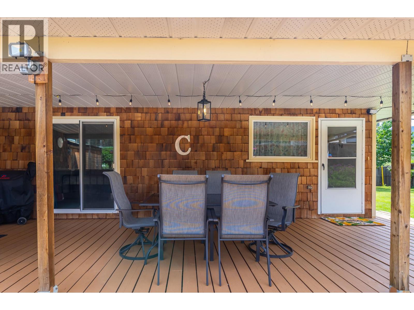 6310 Freeman Drive, Coldstream, British Columbia  V1B 3C7 - Photo 10 - 10389086