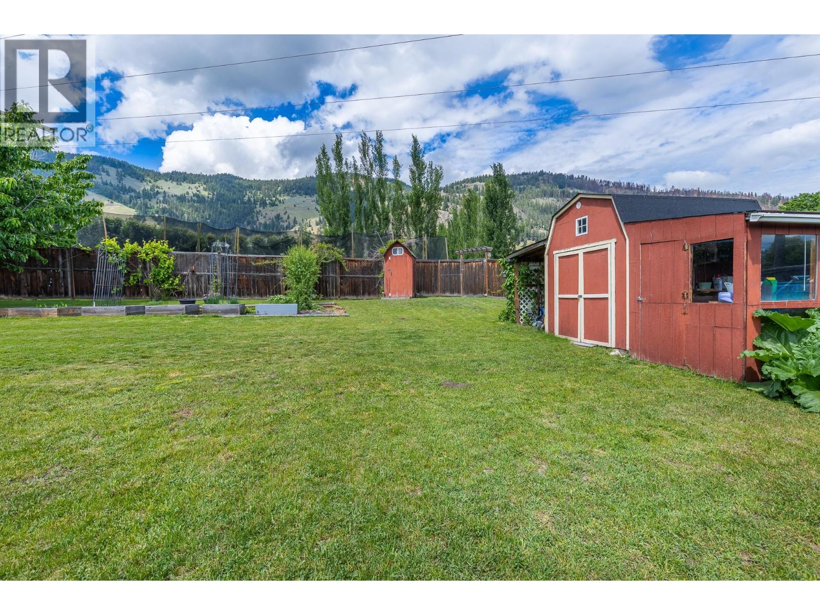 6310 Freeman Drive, Coldstream, British Columbia  V1B 3C7 - Photo 15 - 10389086