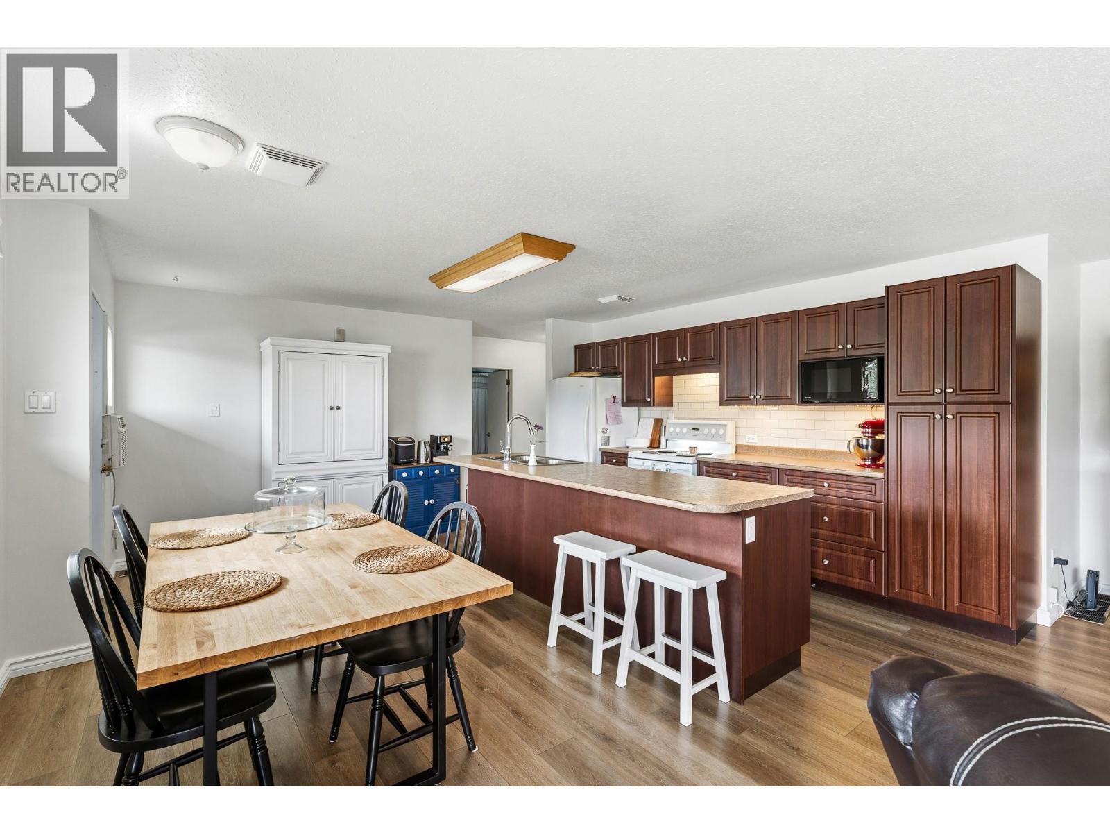 6310 Freeman Drive, Coldstream, British Columbia  V1B 3C7 - Photo 23 - 10389086