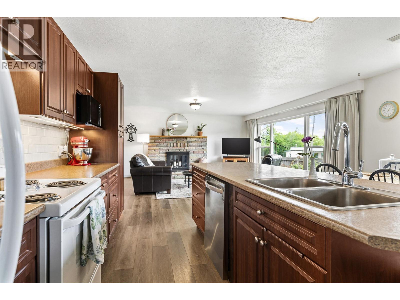 6310 Freeman Drive, Coldstream, British Columbia  V1B 3C7 - Photo 30 - 10389086
