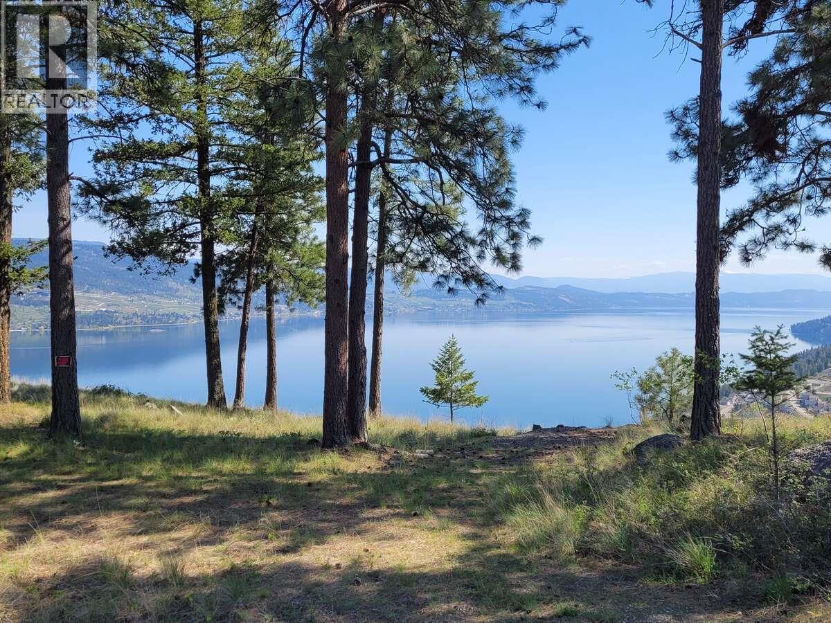 7185 Dunwaters Road, Kelowna, British Columbia  V1Z 3W5 - Photo 1 - 10390046