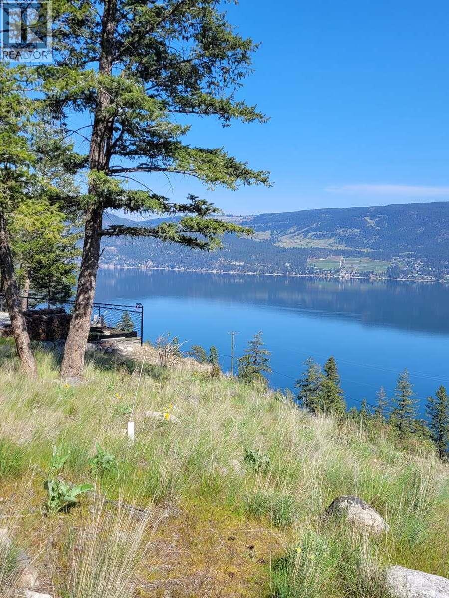 7185 Dunwaters Road, Kelowna, British Columbia  V1Z 3W5 - Photo 16 - 10390046