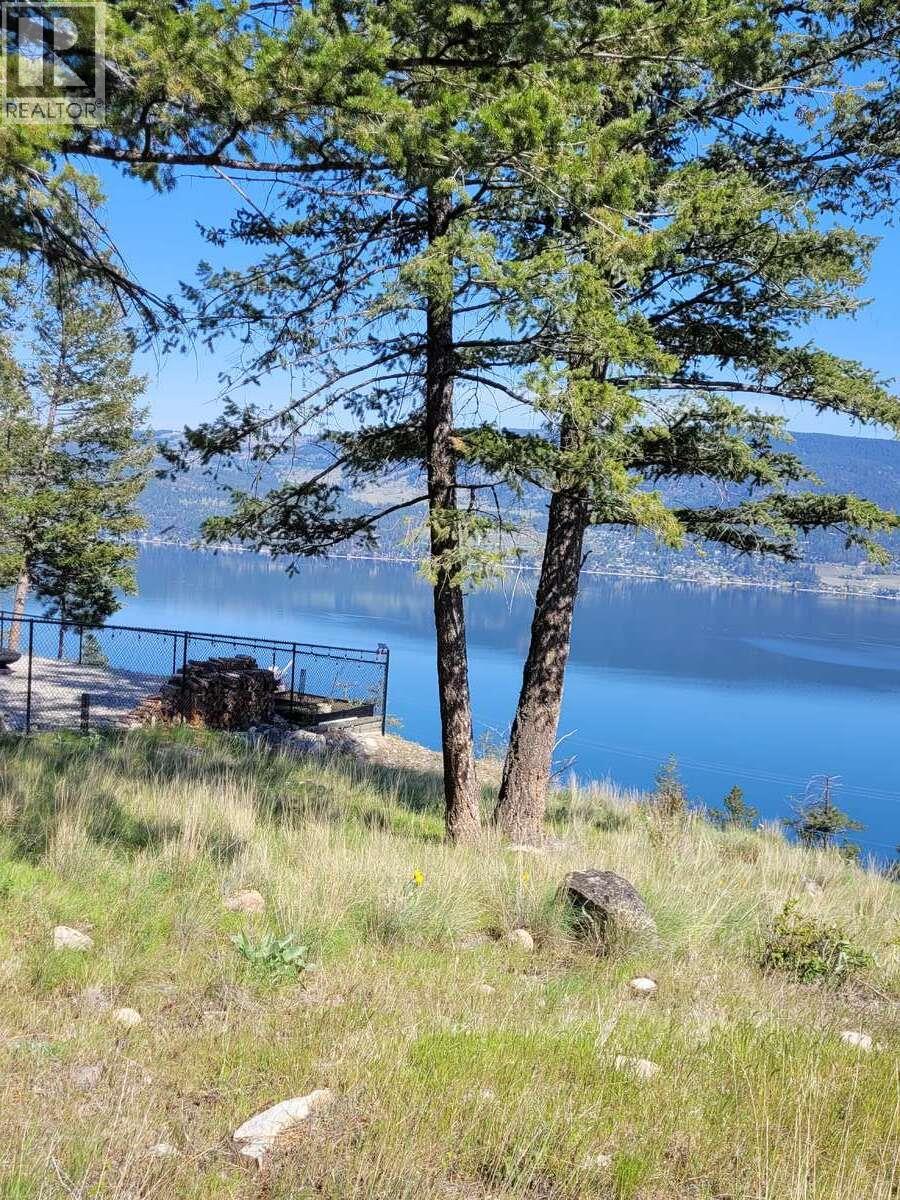 7185 Dunwaters Road, Kelowna, British Columbia  V1Z 3W5 - Photo 17 - 10390046