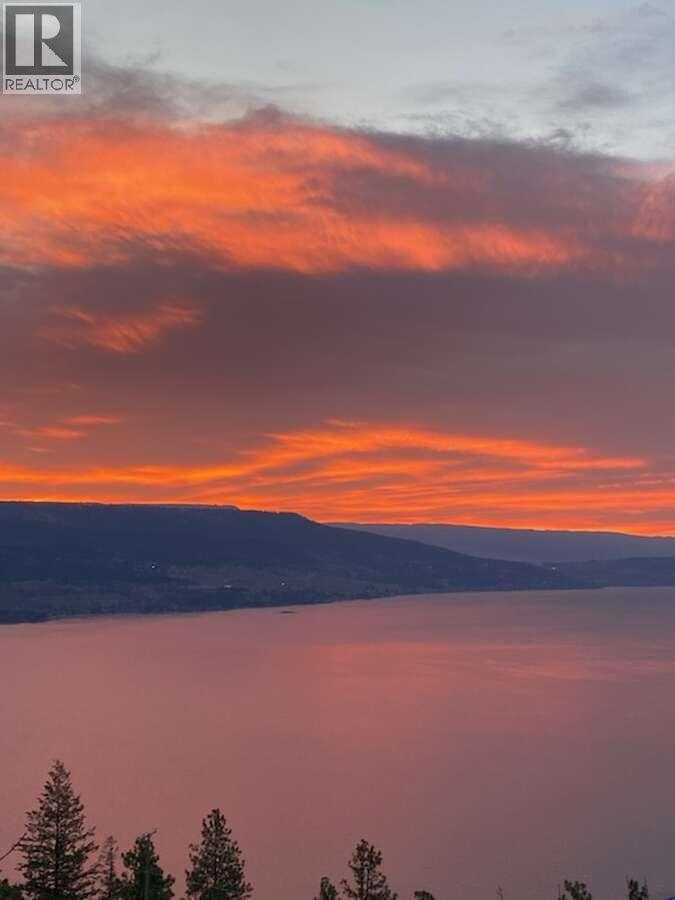 7185 Dunwaters Road, Kelowna, British Columbia  V1Z 3W5 - Photo 34 - 10390046