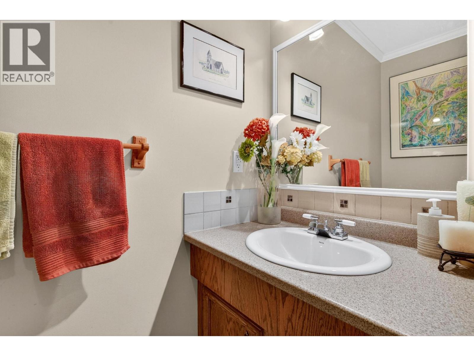 660 Welke Road, Kelowna, British Columbia  V1W 1A7 - Photo 12 - 10389165