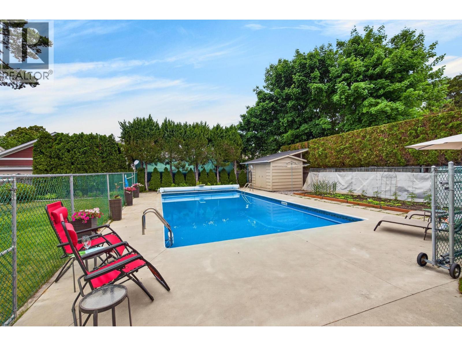 660 Welke Road, Kelowna, British Columbia  V1W 1A7 - Photo 19 - 10389165