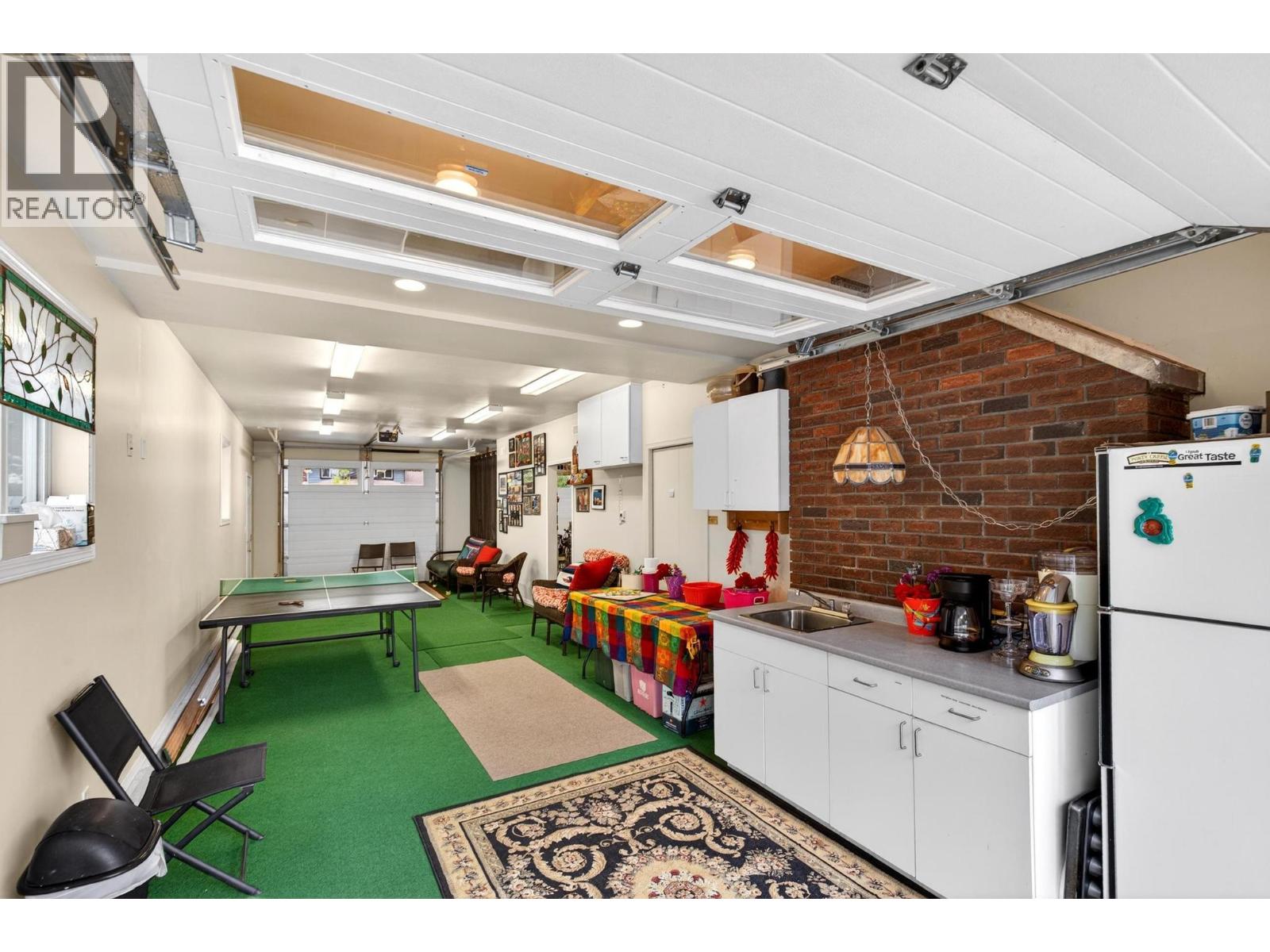 660 Welke Road, Kelowna, British Columbia  V1W 1A7 - Photo 39 - 10389165