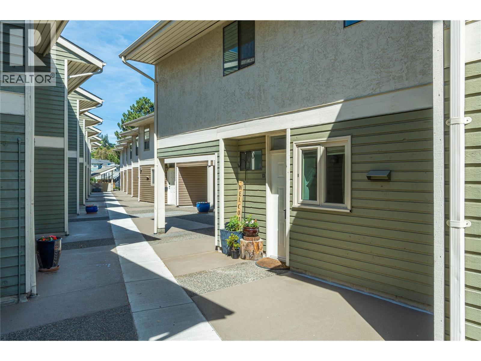 145 Nicola Street Unit# 13, Kamloops, British Columbia  V2C 2P2 - Photo 3 - 10389995