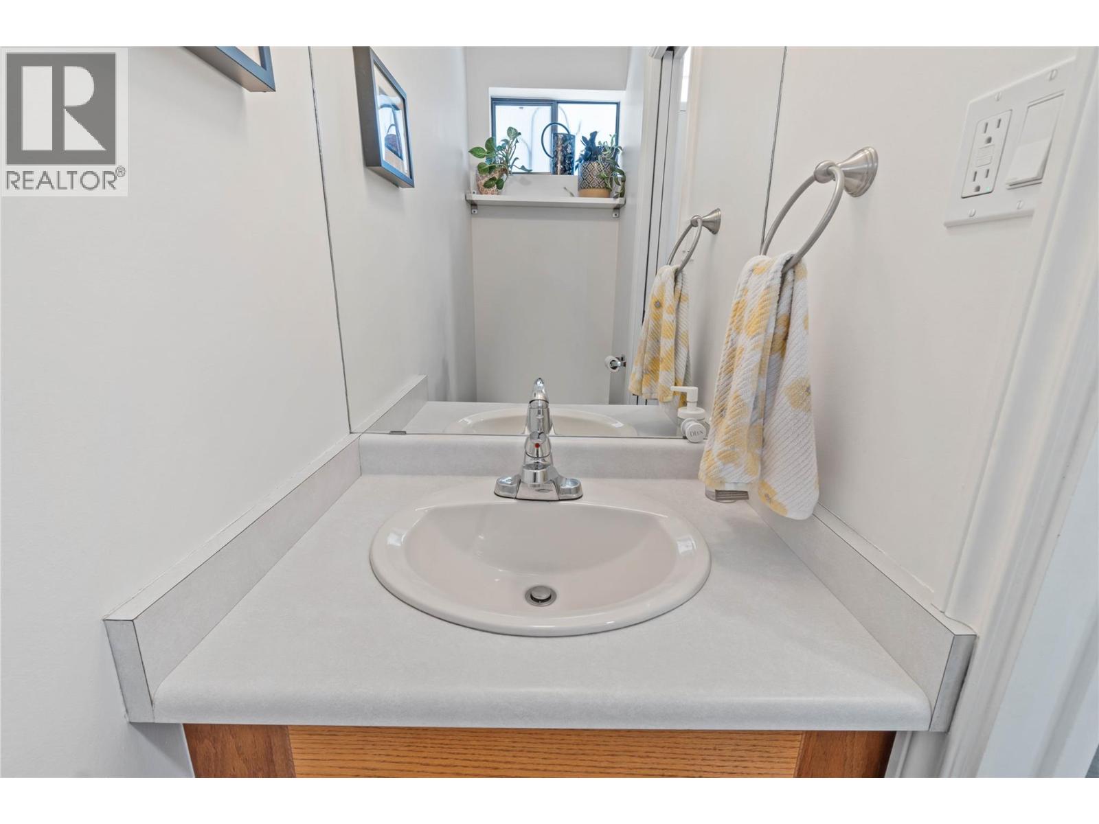 145 Nicola Street Unit# 13, Kamloops, British Columbia  V2C 2P2 - Photo 8 - 10389995