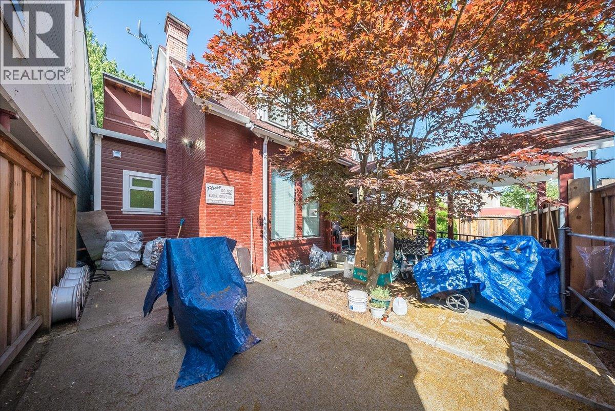1500 Cedar Avenue, Trail, British Columbia  V1R 4C6 - Photo 36 - 10389784