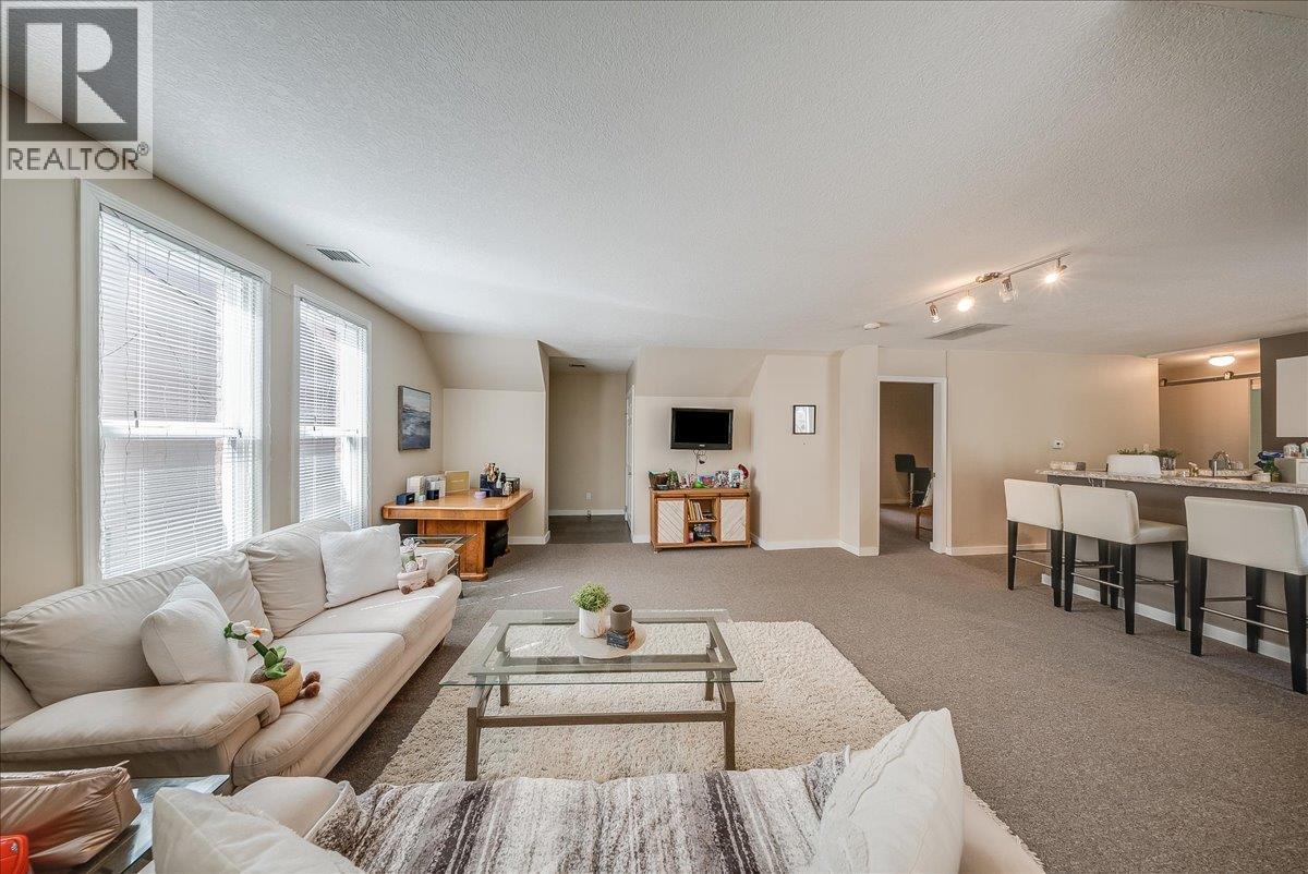 1500 Cedar Avenue, Trail, British Columbia  V1R 4C6 - Photo 44 - 10389784
