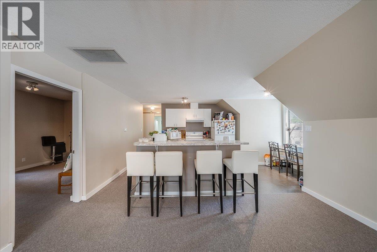 1500 Cedar Avenue, Trail, British Columbia  V1R 4C6 - Photo 46 - 10389784
