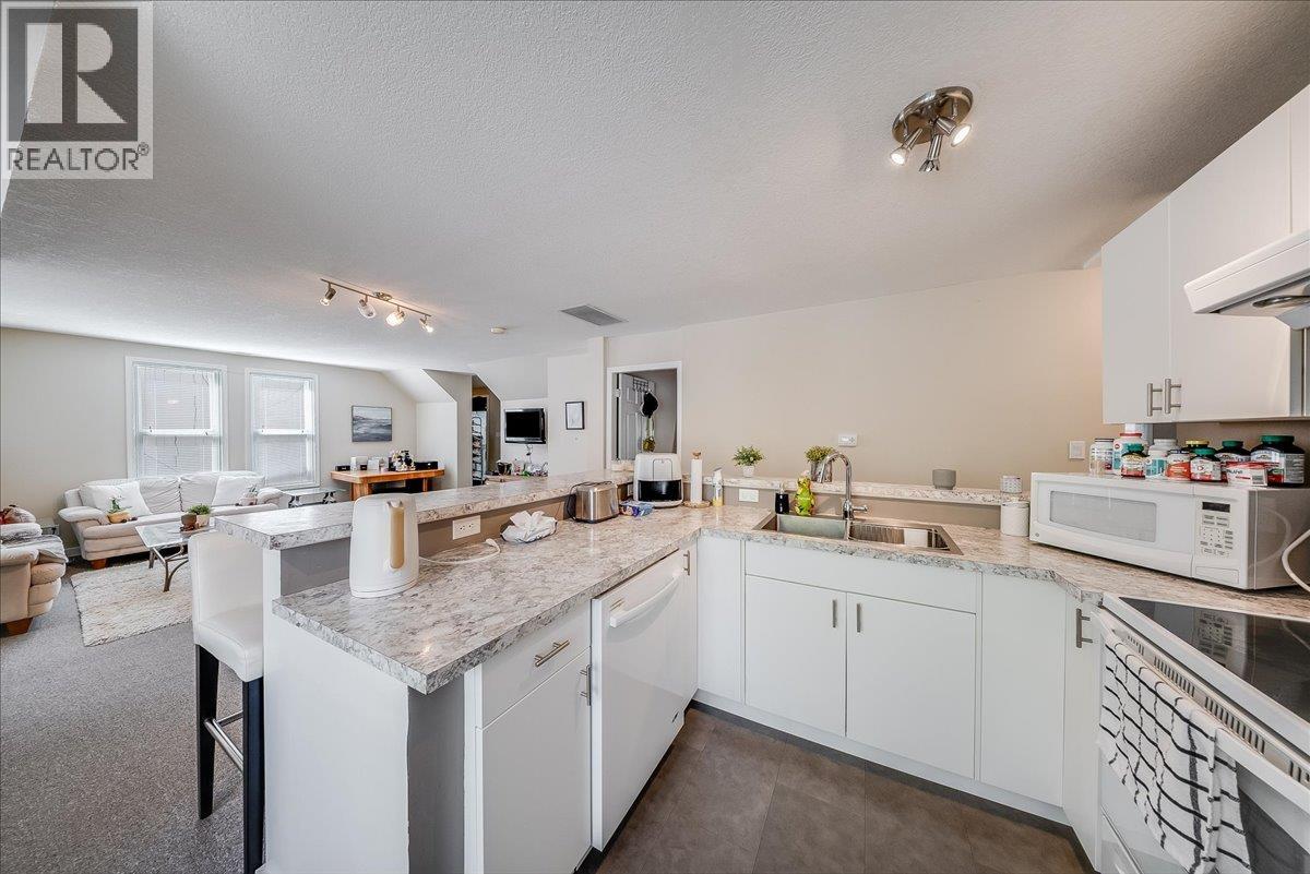 1500 Cedar Avenue, Trail, British Columbia  V1R 4C6 - Photo 48 - 10389784