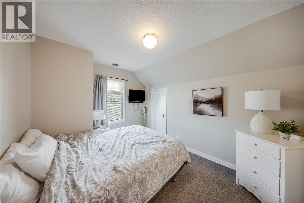 1500 Cedar Avenue, Trail, British Columbia  V1R 4C6 - Photo 52 - 10389784