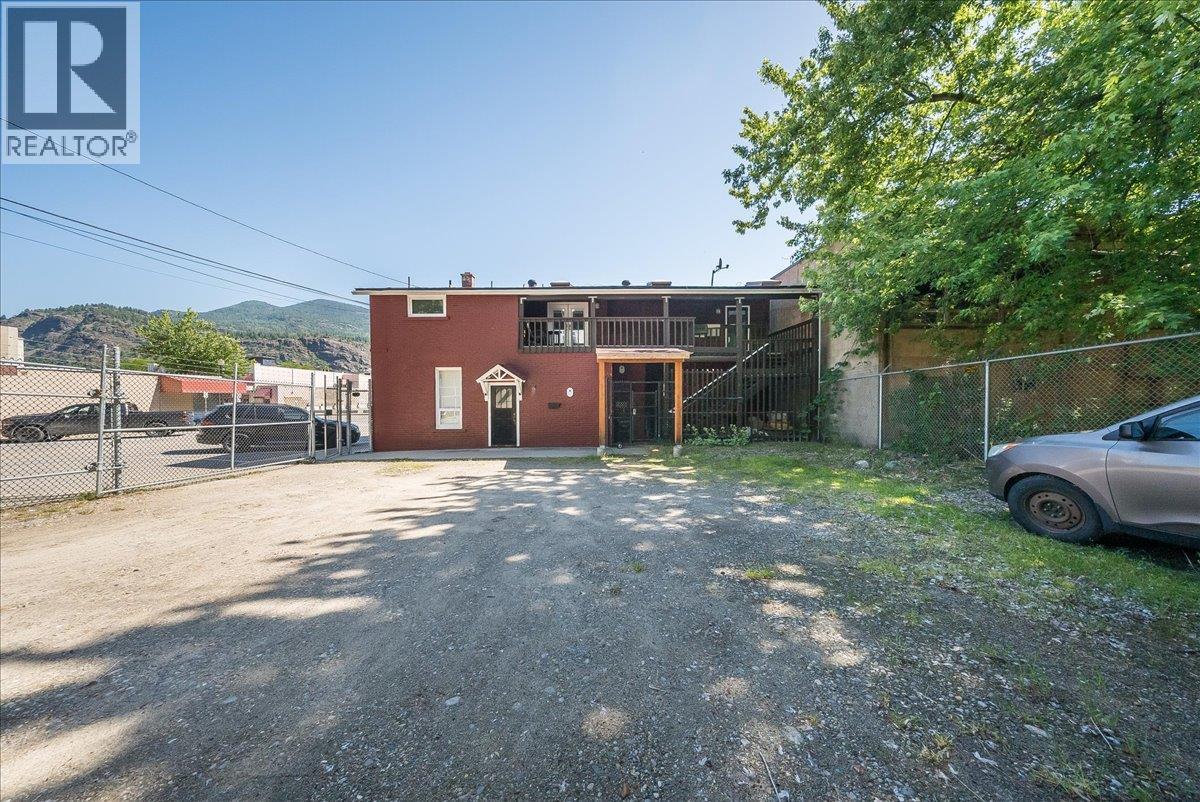 1500 Cedar Avenue, Trail, British Columbia  V1R 4C6 - Photo 59 - 10389784