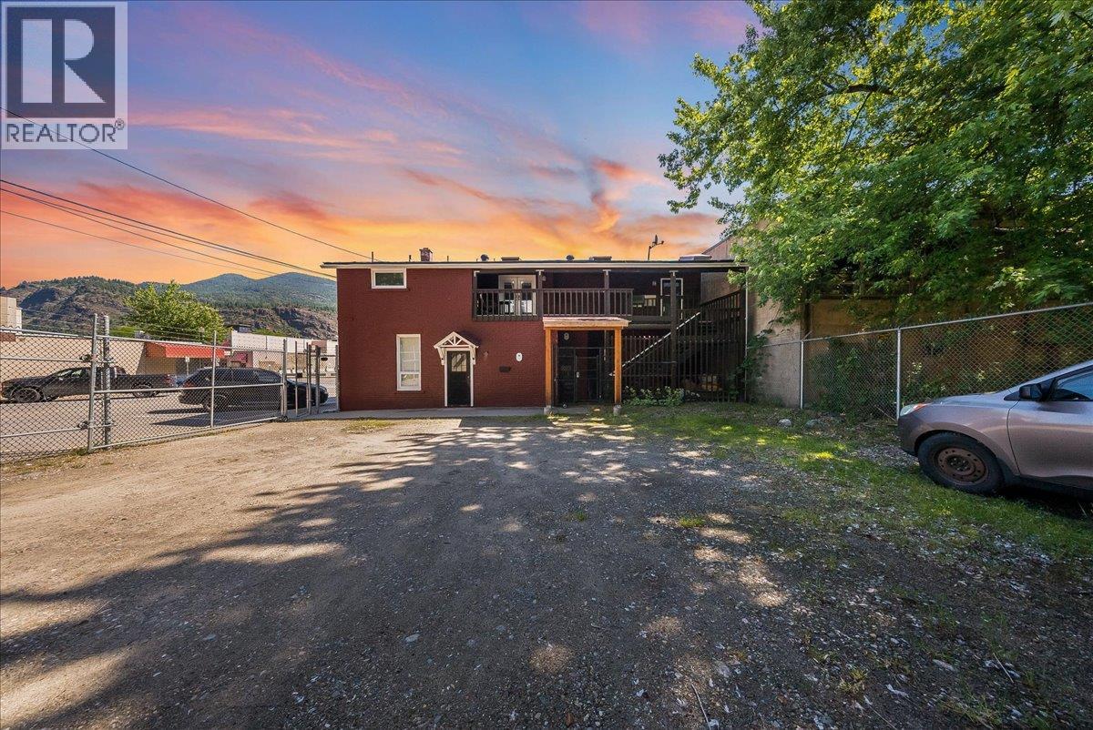 1500 Cedar Avenue, Trail, British Columbia  V1R 4C6 - Photo 62 - 10389784