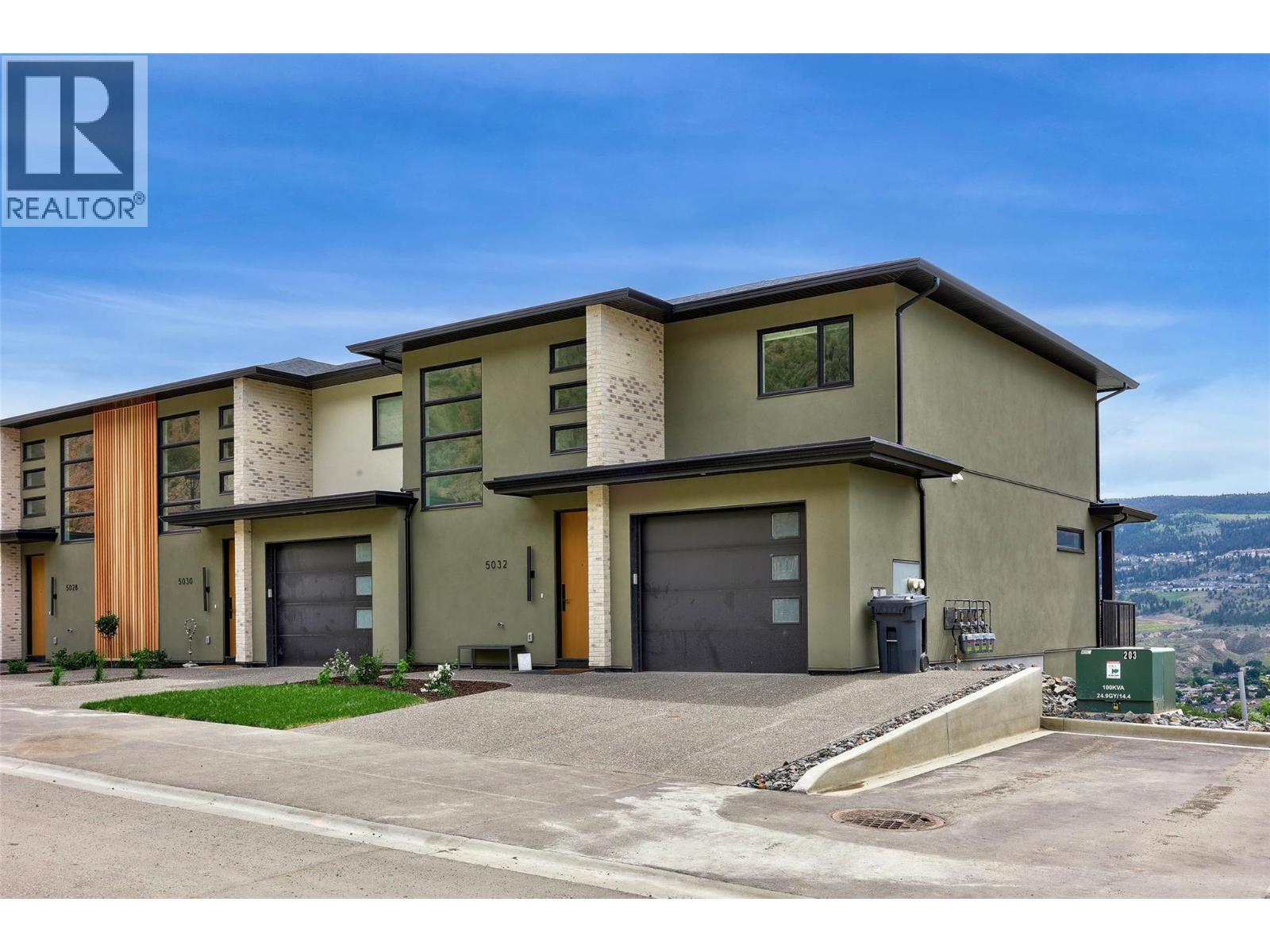 5046 Sun Rivers Drive, Kamloops, British Columbia  V2H 0E7 - Photo 2 - 10389726