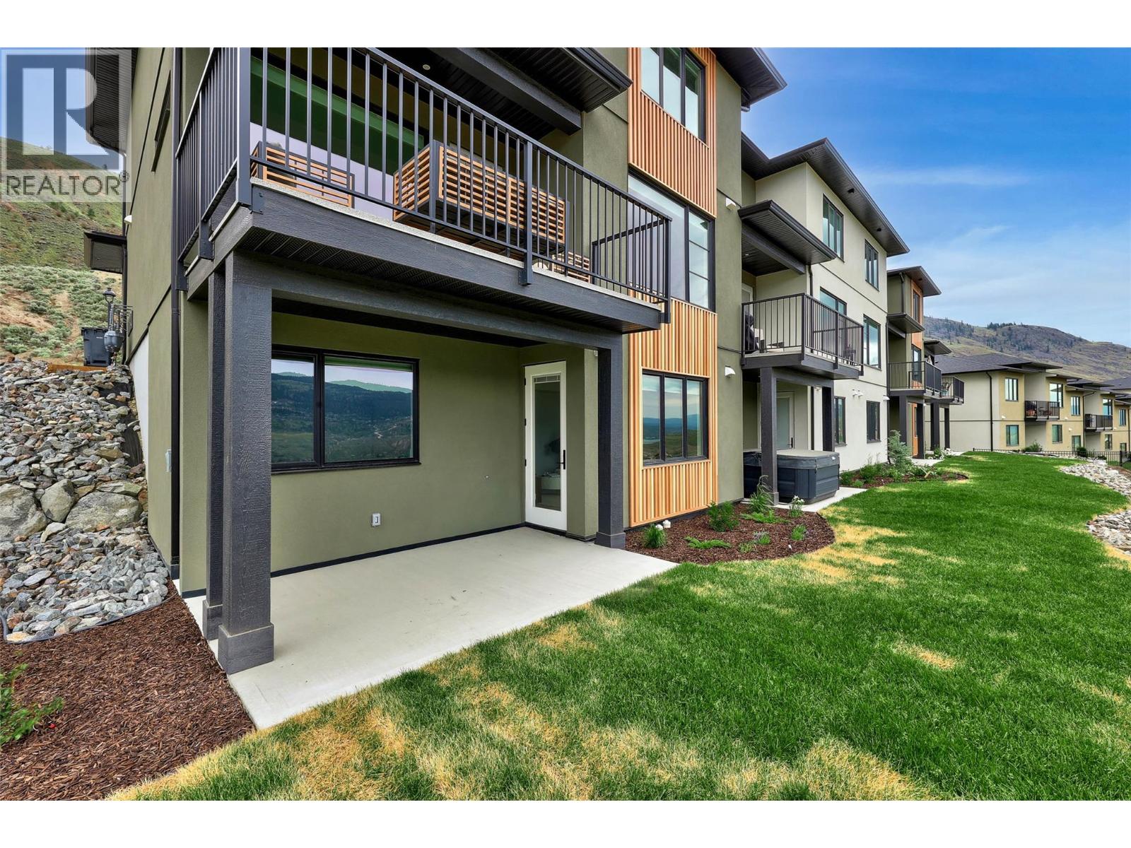 5046 Sun Rivers Drive, Kamloops, British Columbia  V2H 0E7 - Photo 36 - 10389726