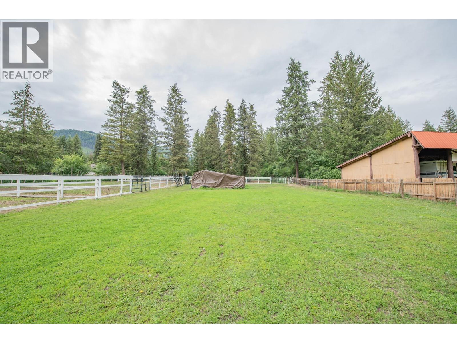 272 Lumby Mabel Lake Road, Lumby, British Columbia  V0E 2G5 - Photo 46 - 10390019