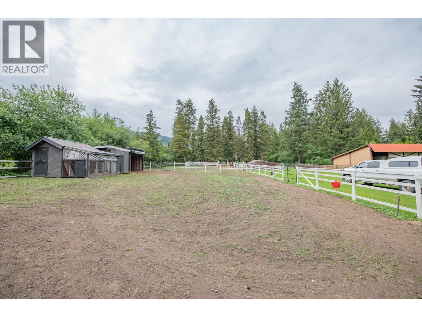 272 Lumby Mabel Lake Road, Lumby, British Columbia  V0E 2G5 - Photo 47 - 10390019