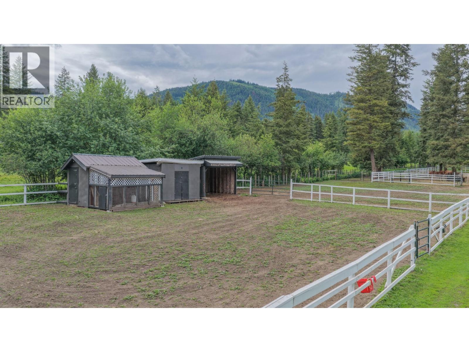 272 Lumby Mabel Lake Road, Lumby, British Columbia  V0E 2G5 - Photo 48 - 10390019