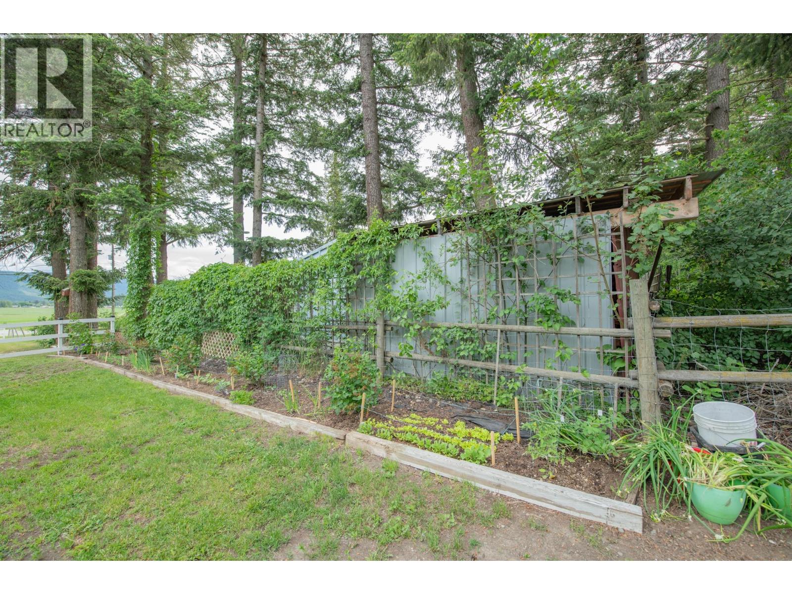 272 Lumby Mabel Lake Road, Lumby, British Columbia  V0E 2G5 - Photo 59 - 10390019
