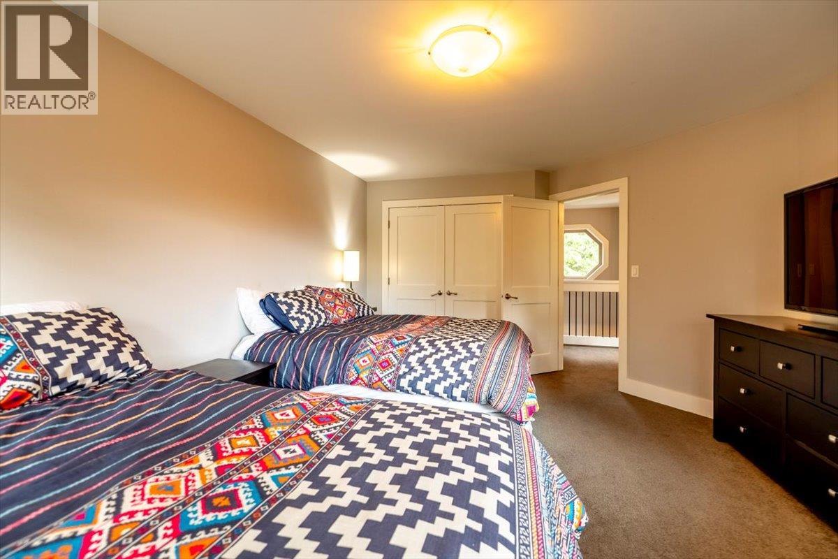 9942 Osprey Landing Drive, Wardner, British Columbia  V0B 2J0 - Photo 34 - 10389918