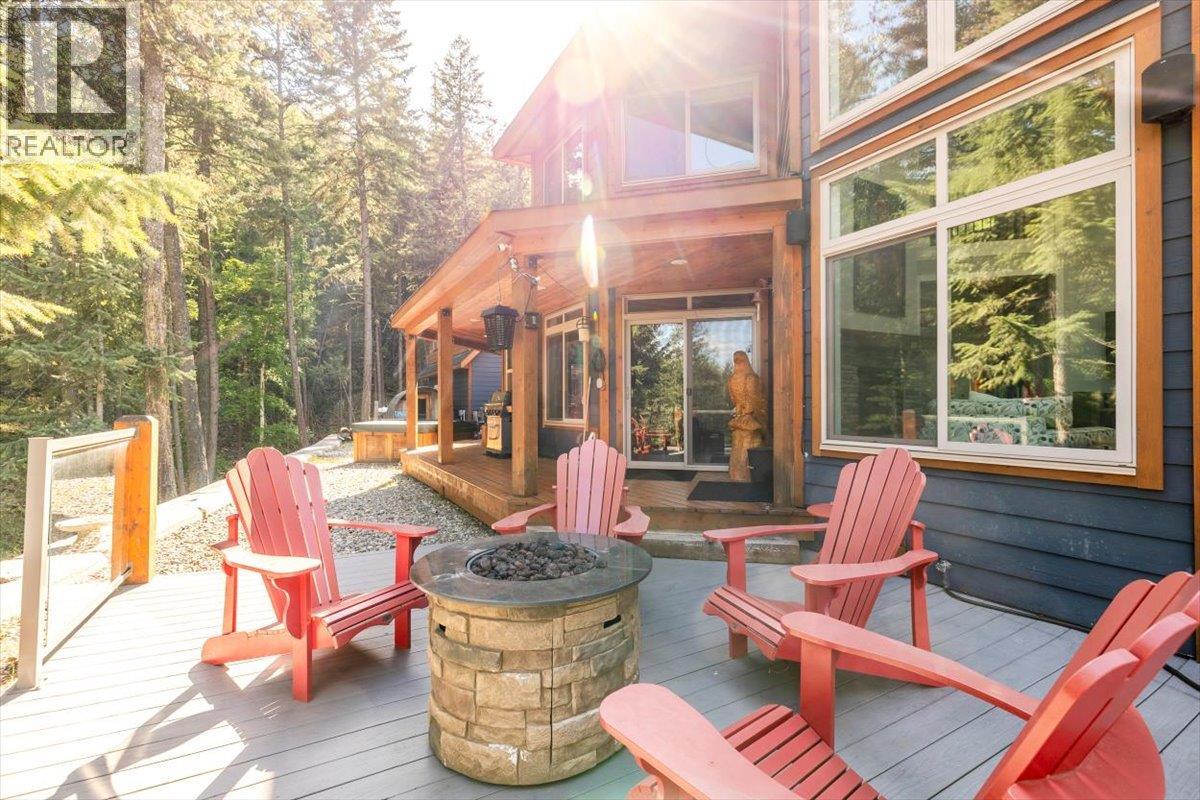 9942 Osprey Landing Drive, Wardner, British Columbia  V0B 2J0 - Photo 54 - 10389918