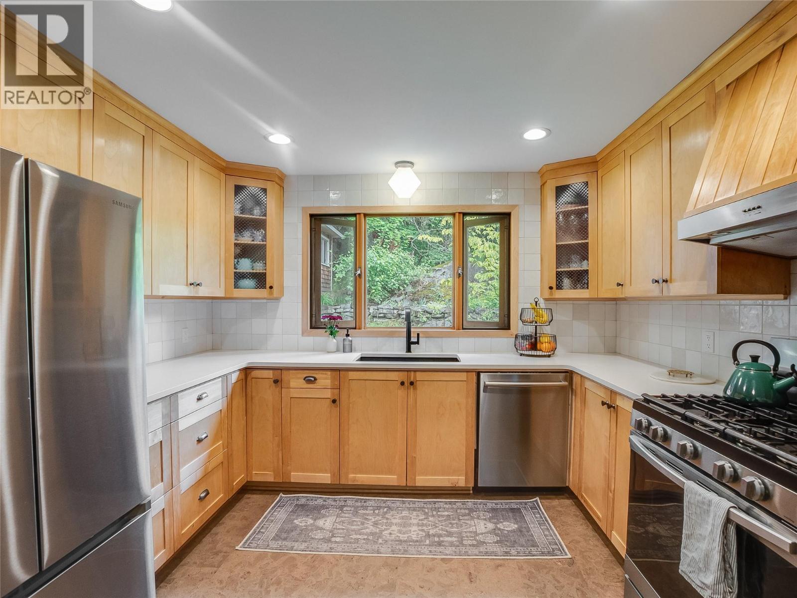 532 Park Street, Nelson, British Columbia  V1L 2G9 - Photo 11 - 10389231