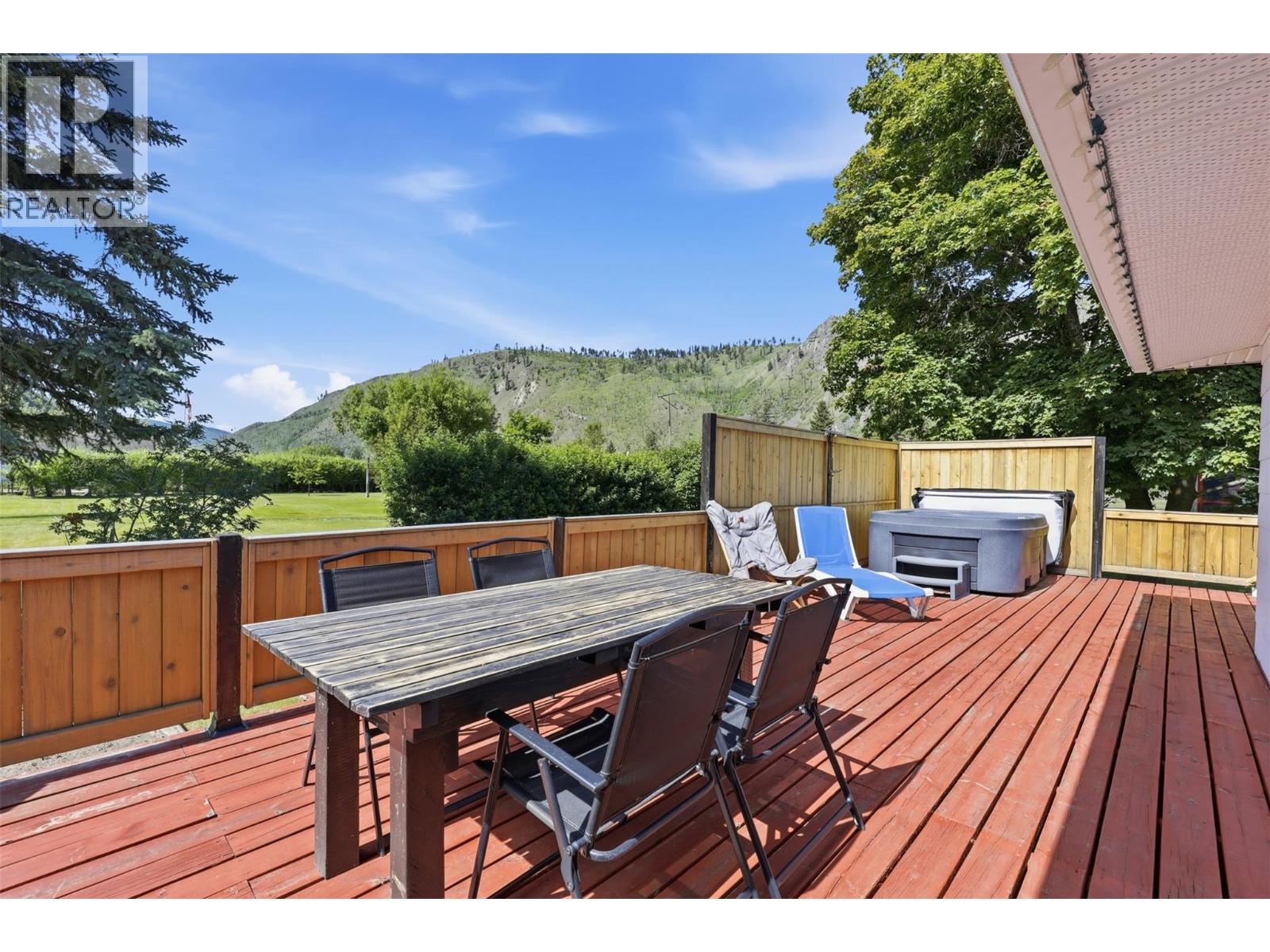 3191 Yellowhead Highway S, Barriere, British Columbia  V0E 2E0 - Photo 21 - 10389900
