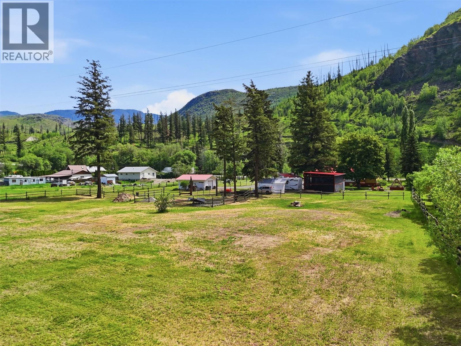 3191 Yellowhead Highway S, Barriere, British Columbia  V0E 2E0 - Photo 55 - 10389900