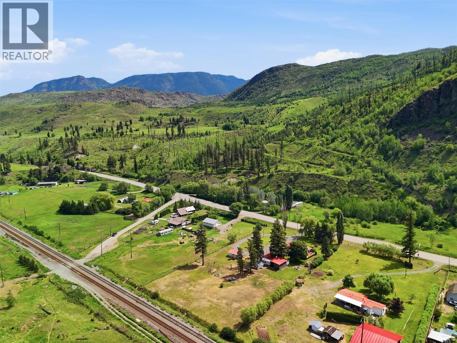 3191 Yellowhead Highway S, Barriere, British Columbia  V0E 2E0 - Photo 57 - 10389900