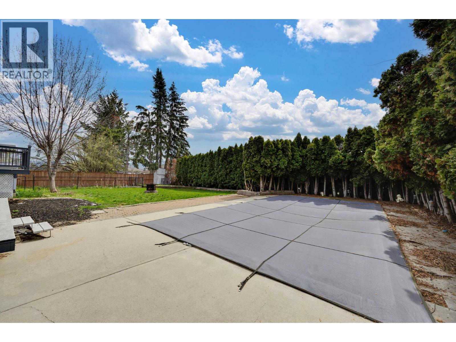 2545 Crestview Road, West Kelowna, British Columbia  V1Z 1Z4 - Photo 2 - 10389705