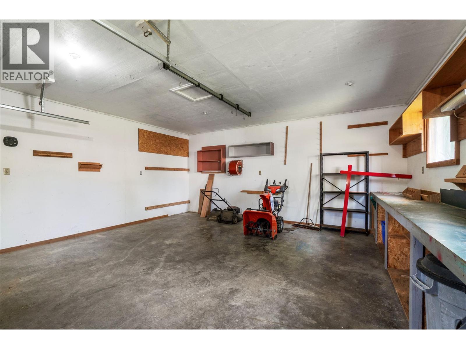 851 26 Street Se, Salmon Arm, British Columbia  V1E 2H6 - Photo 30 - 10389410