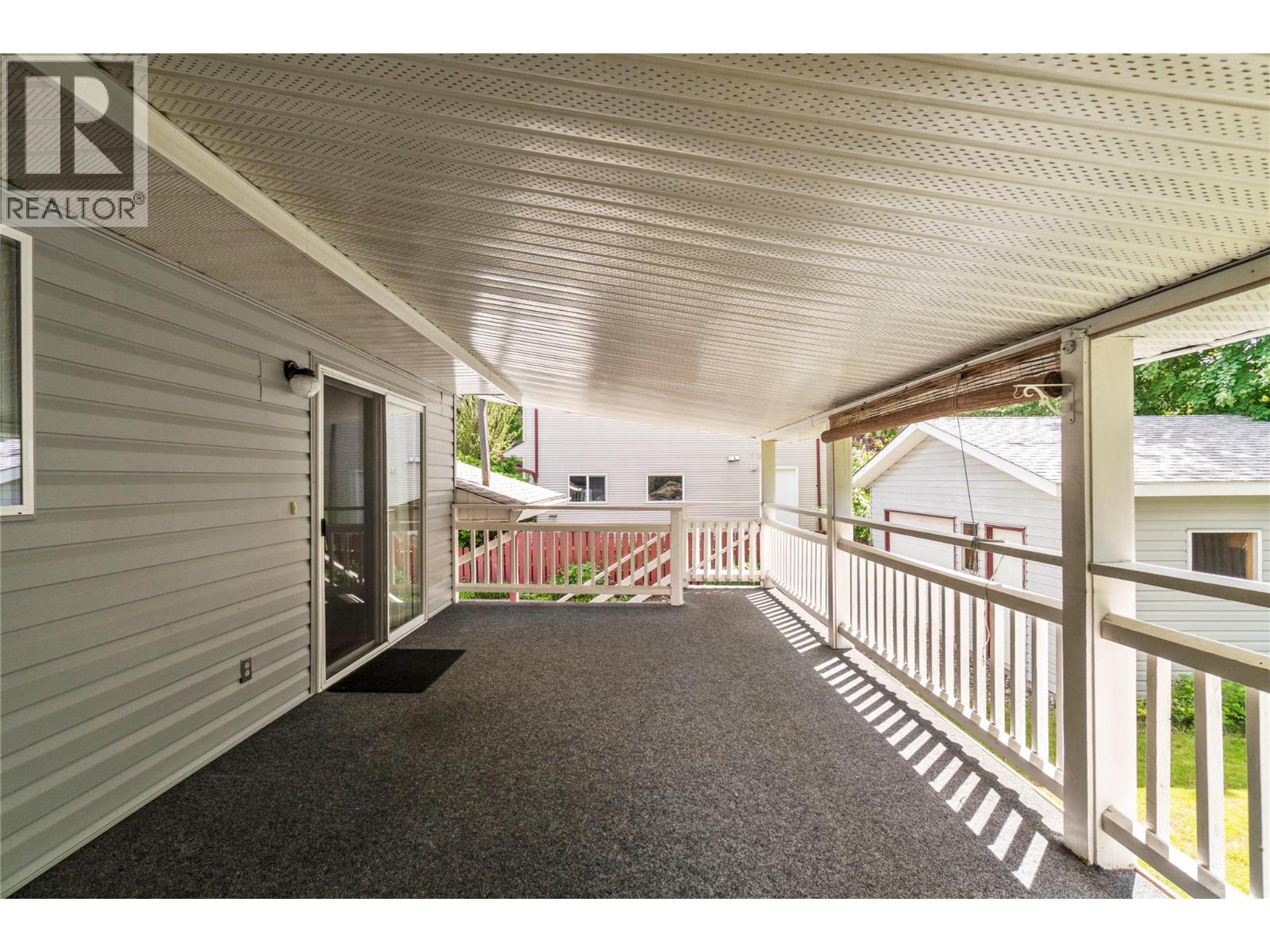 851 26 Street Se, Salmon Arm, British Columbia  V1E 2H6 - Photo 35 - 10389410