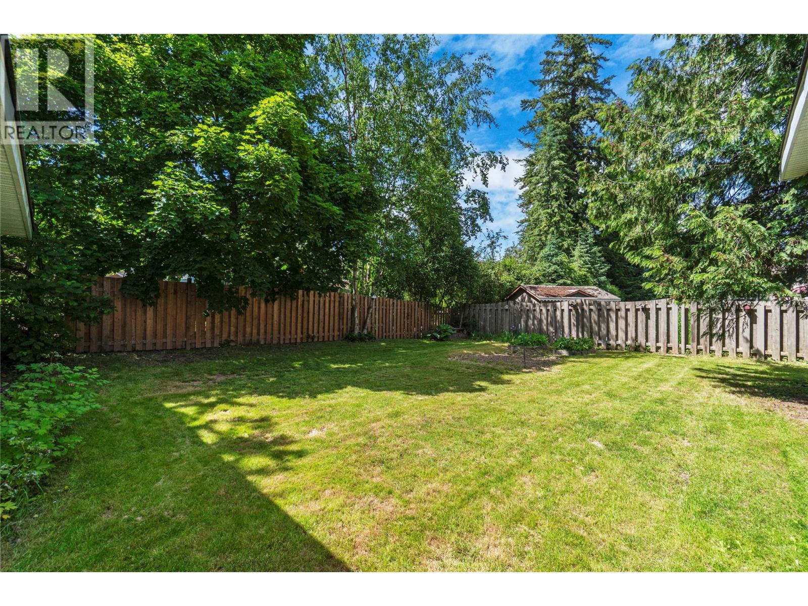 851 26 Street Se, Salmon Arm, British Columbia  V1E 2H6 - Photo 37 - 10389410
