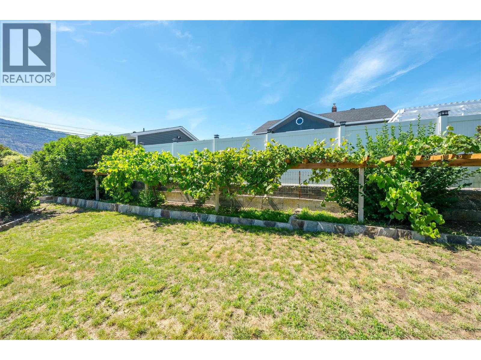 8405 87th Street, Osoyoos, British Columbia  V0H 1V2 - Photo 92 - 10390047