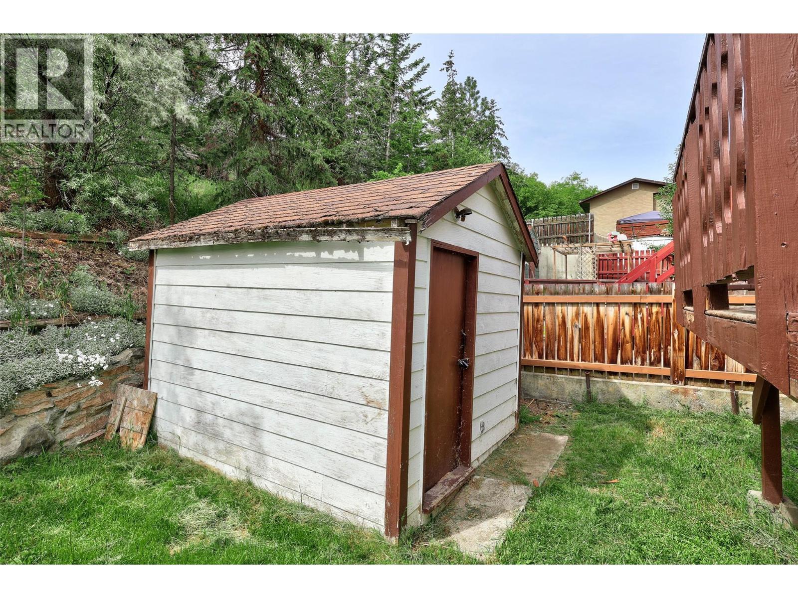 1967 Harrison Way, Kamloops, British Columbia  V1S 1M8 - Photo 30 - 10389973