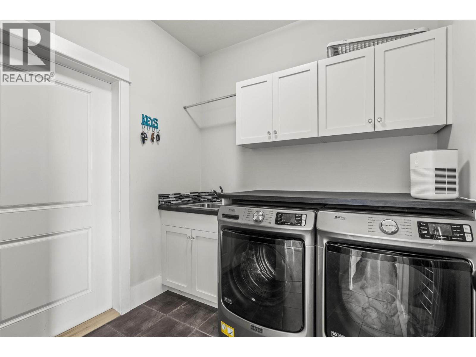 940 Mt Ida Drive, Vernon, British Columbia  V1B 4C3 - Photo 40 - 10389664
