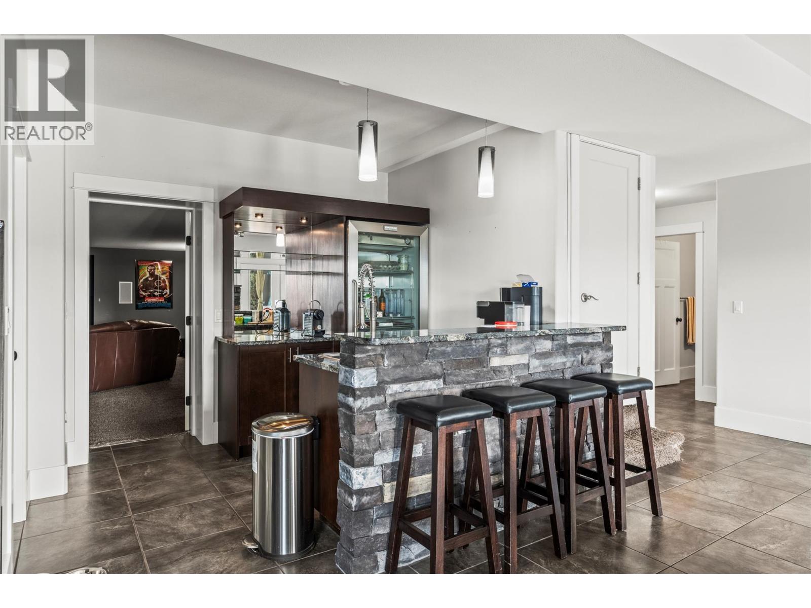 940 Mt Ida Drive, Vernon, British Columbia  V1B 4C3 - Photo 44 - 10389664