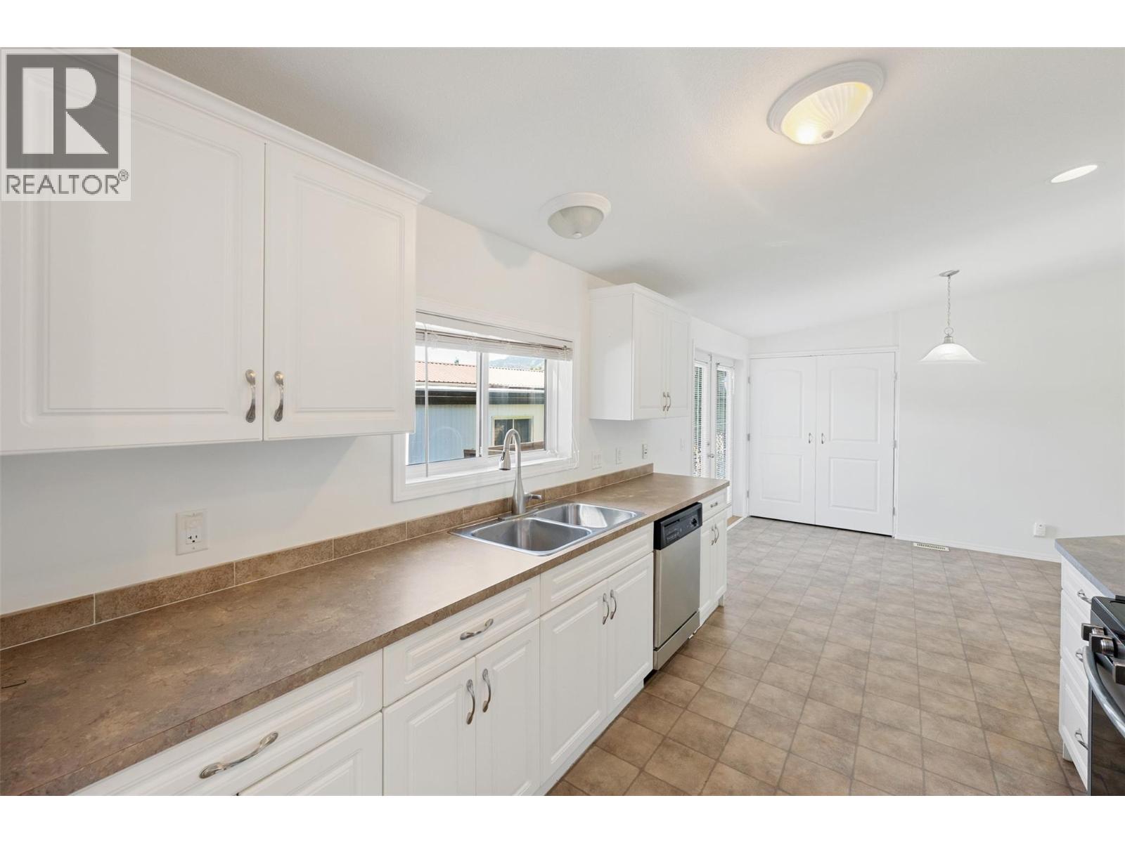 197 Dauphin Avenue Unit# 37, Penticton, British Columbia  V2A 3S3 - Photo 17 - 10390029