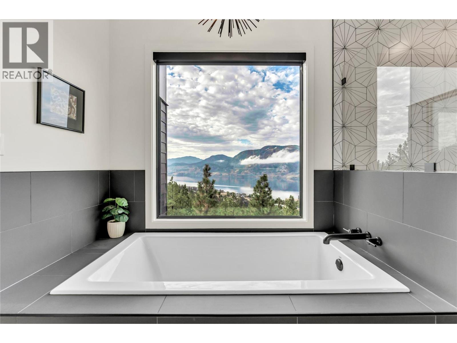3331 Evergreen Drive Unit# 117, Penticton, British Columbia  V2A 0J3 - Photo 10 - 10389579