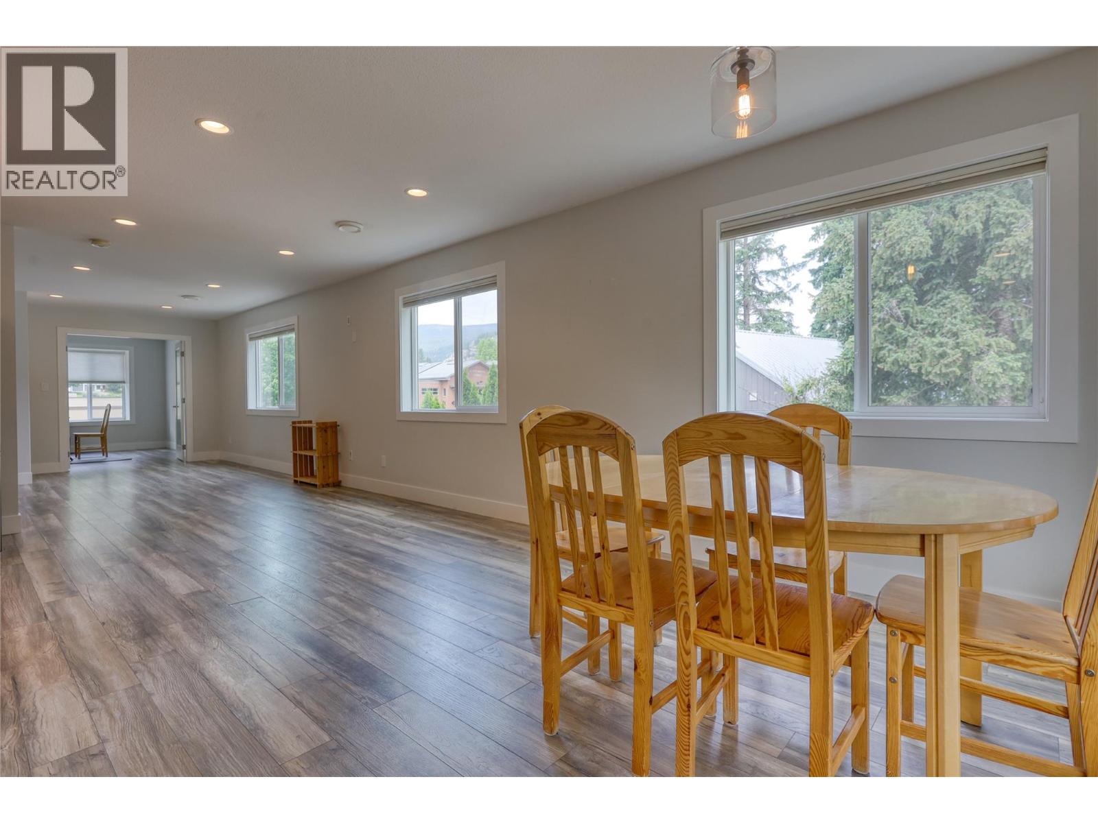 495 Columbia Street, Castlegar, British Columbia  V1N 1G8 - Photo 42 - 10388199