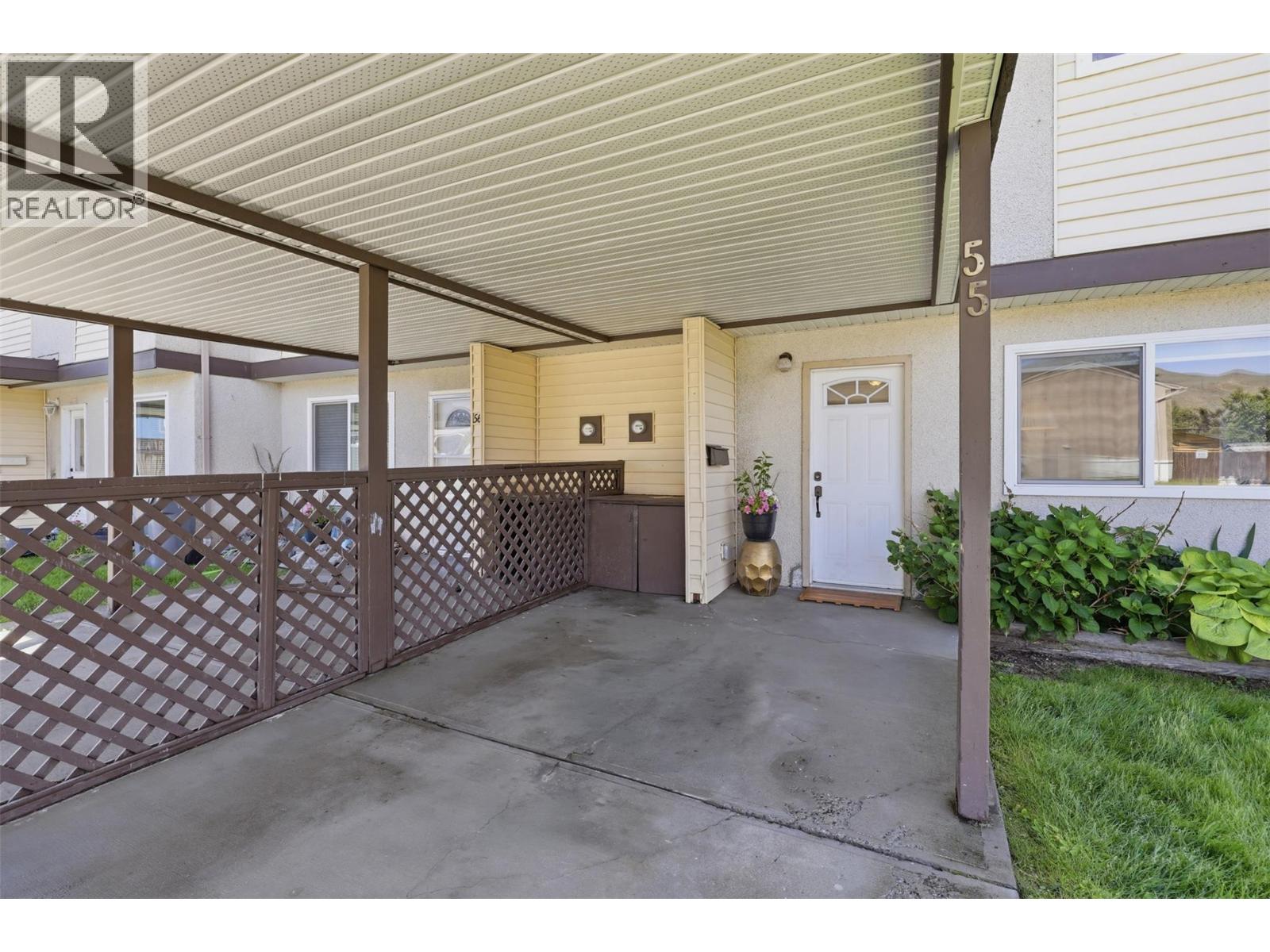 1697 Greenfield Avenue Unit# 55, Kamloops, British Columbia  V2B 4N5 - Photo 2 - 10390056