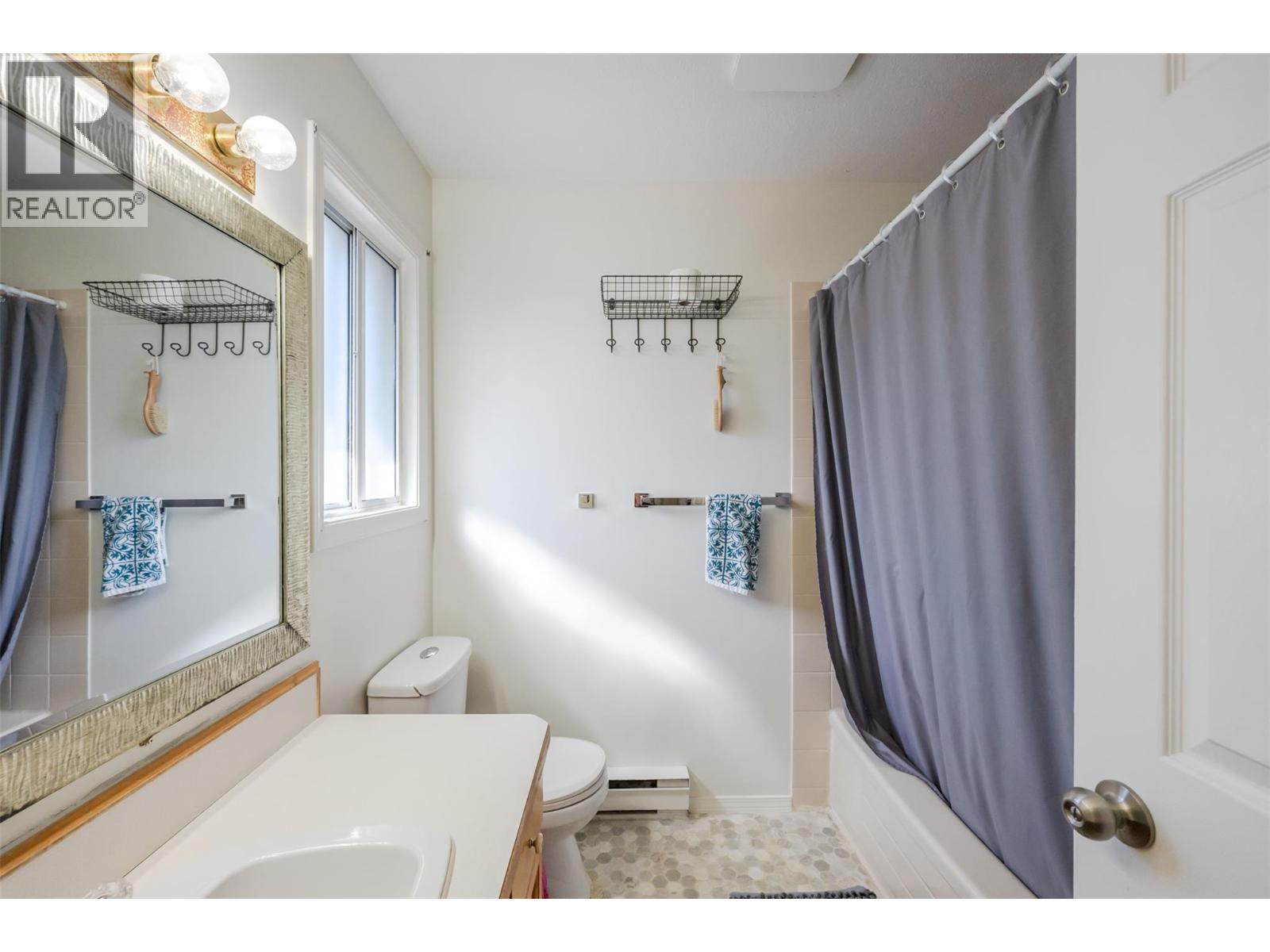 1006 King Street Unit# 106, Penticton, British Columbia  V2A 4S6 - Photo 28 - 10390001