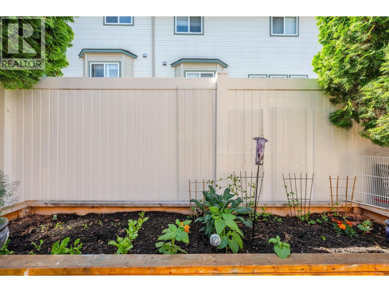 1006 King Street Unit# 106, Penticton, British Columbia  V2A 4S6 - Photo 45 - 10390001